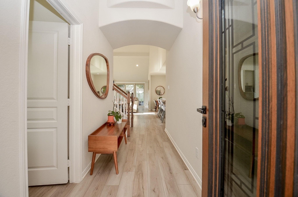 28503 Pleasant Forest Drive - Photo 6
