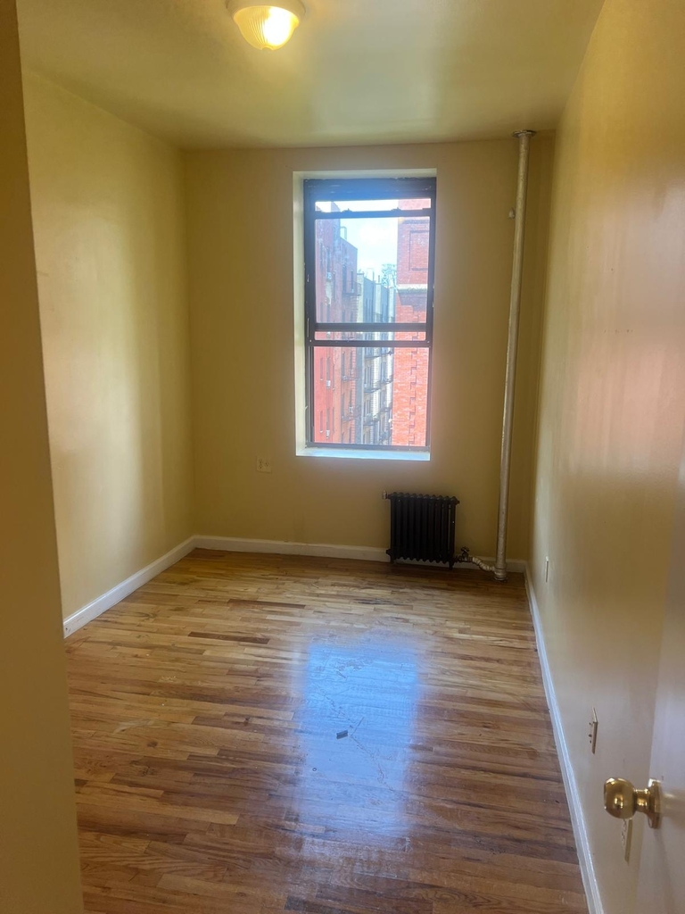 W 178 St / Audubon Avenue - Photo 6