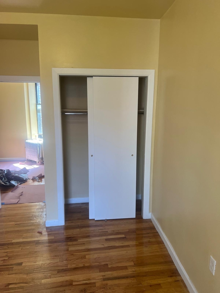 W 178 St / Audubon Avenue - Photo 5