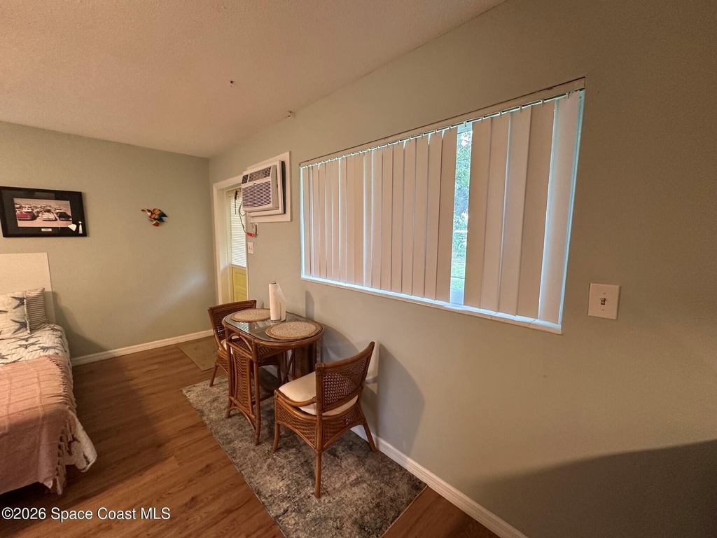 231 Woodland Avenue - Photo 9