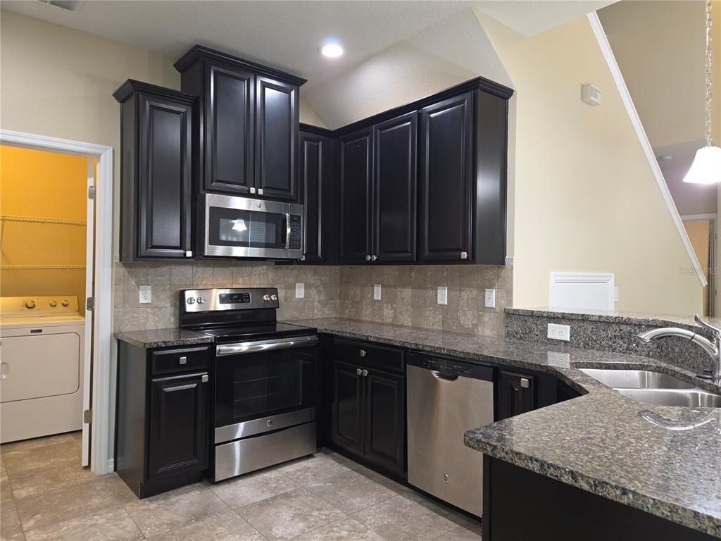 2229 Broadway View Avenue - Photo 8