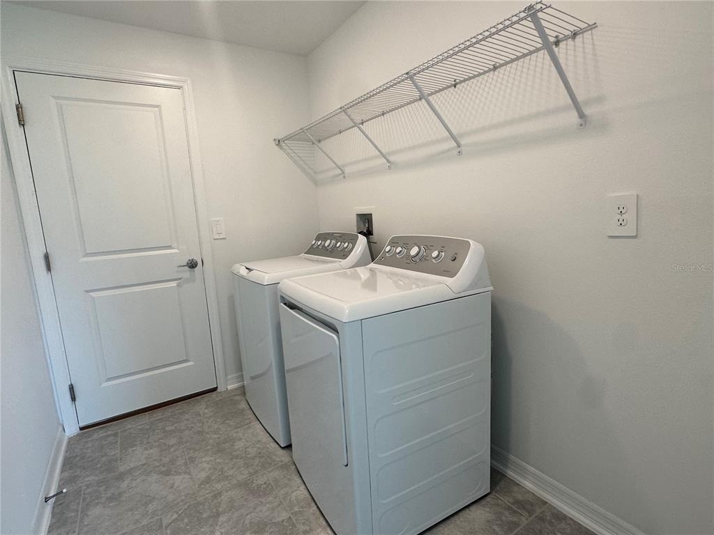 723 Grove St - Photo 16