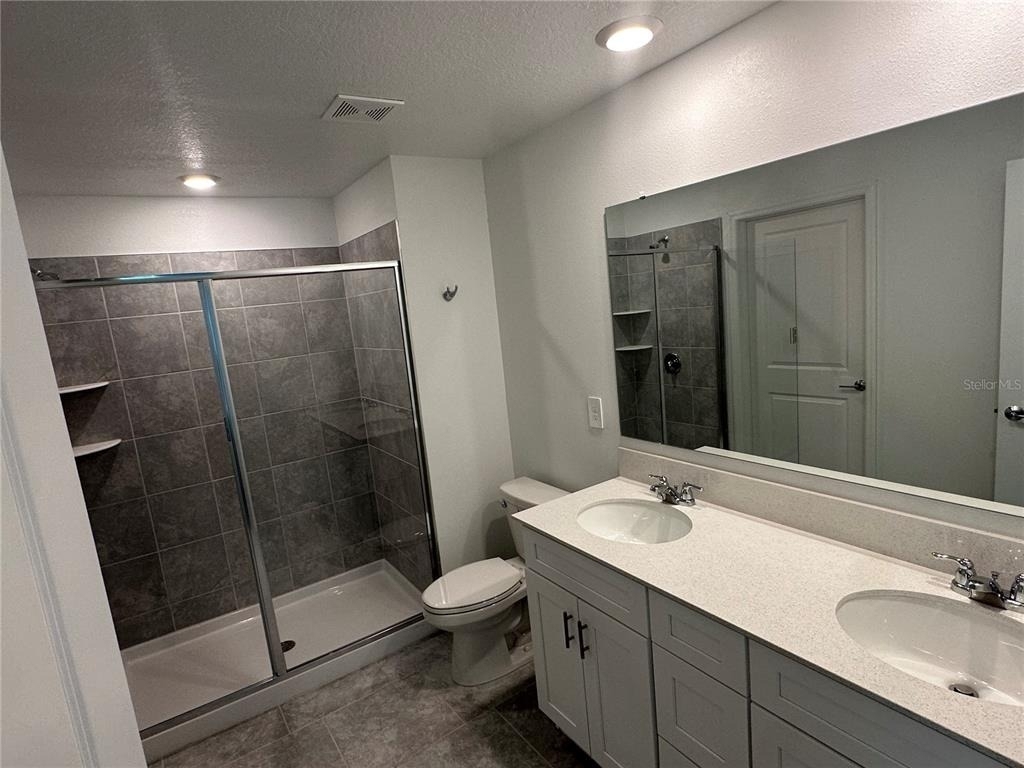 723 Grove St - Photo 8