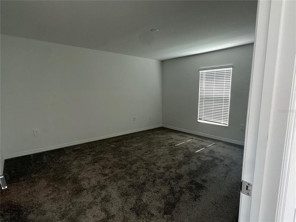 723 Grove St - Photo 5