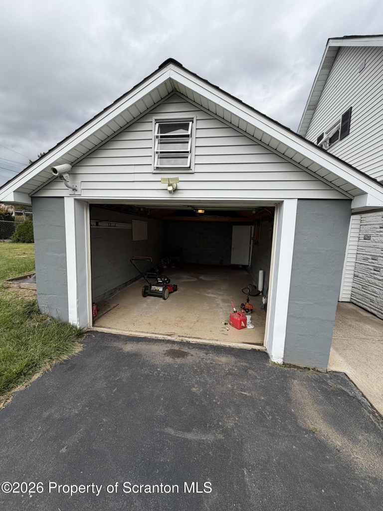 506 Hallstead Street - Photo 29