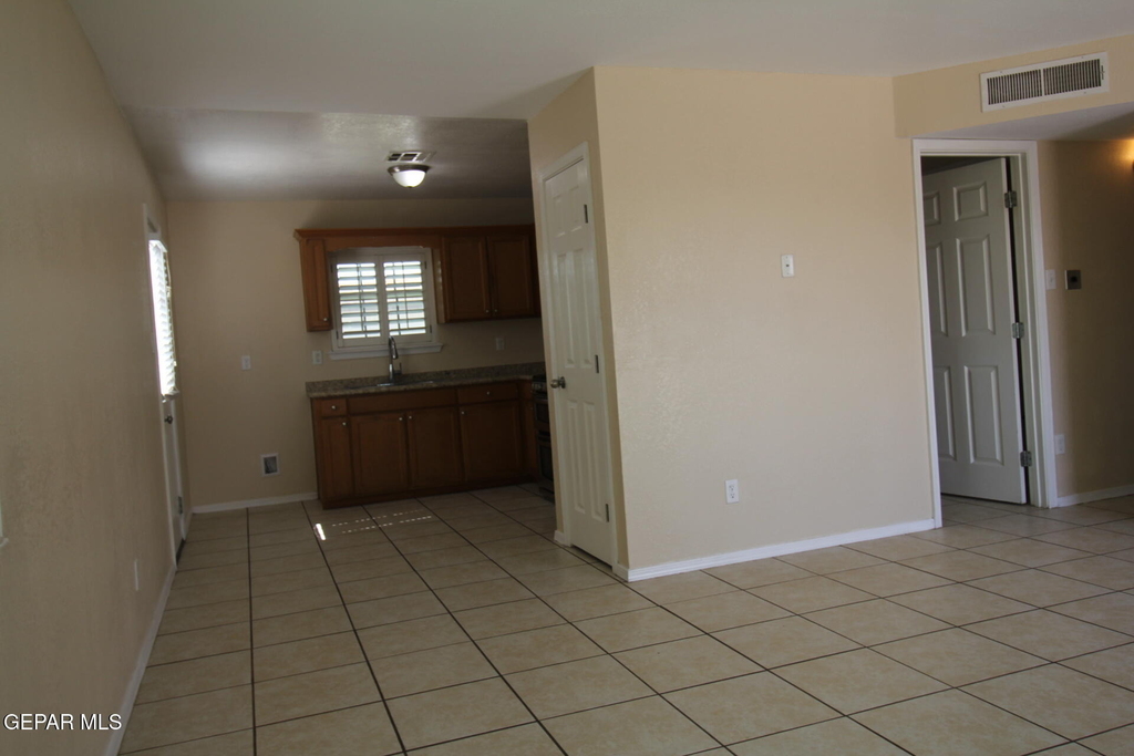 9145 Begonia Place Place - Photo 5