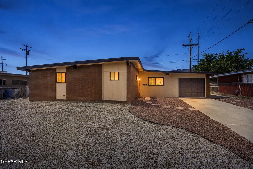 9425 Gschwind Street - Photo 3