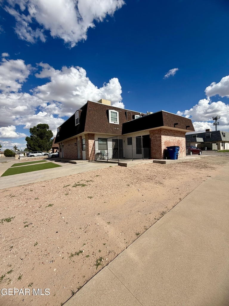 10818 Ivanhoe Drive - Photo 43