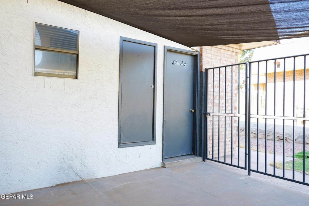 10818 Ivanhoe Drive - Photo 57