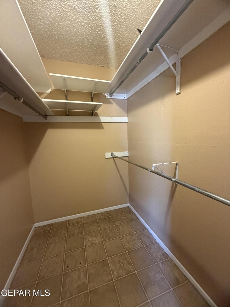 10818 Ivanhoe Drive - Photo 55