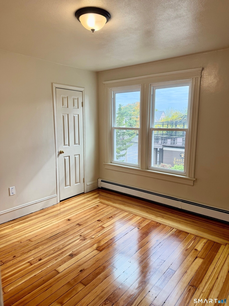 128 Dwight Street - Photo 6