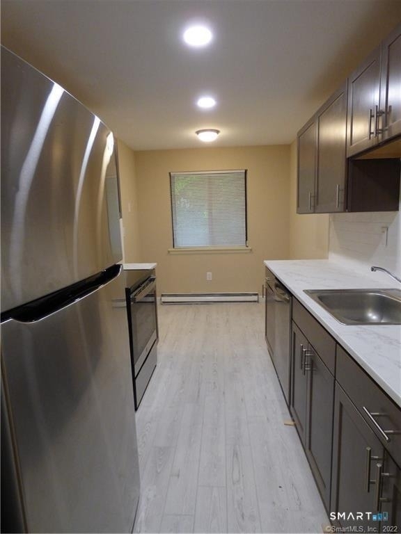 9 Debra Court - Photo 3