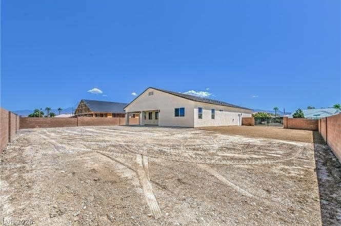 6380 Waterford Street - Photo 32