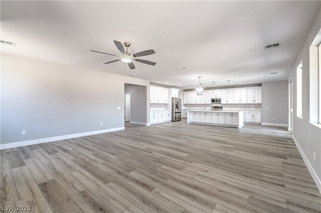 6380 Waterford Street - Photo 7