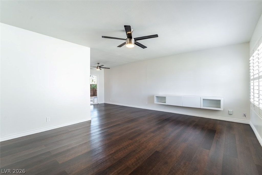 5253 S Lakewood Court - Photo 1