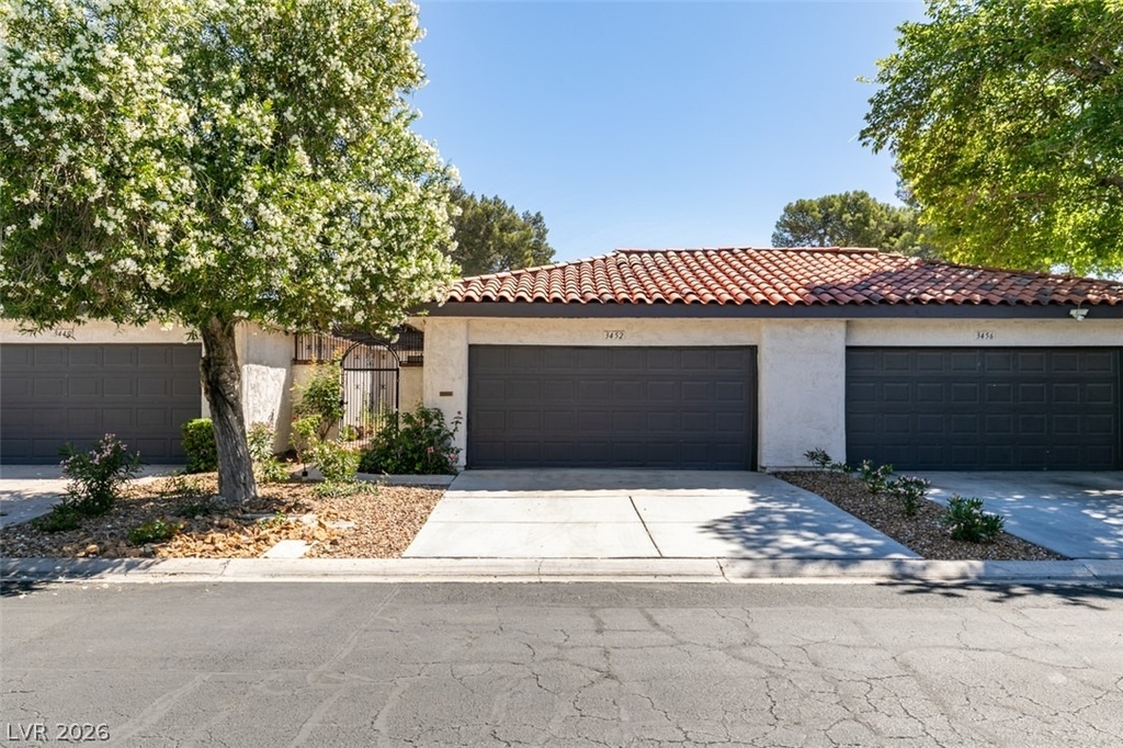 3452 Pino Circle - Photo 0