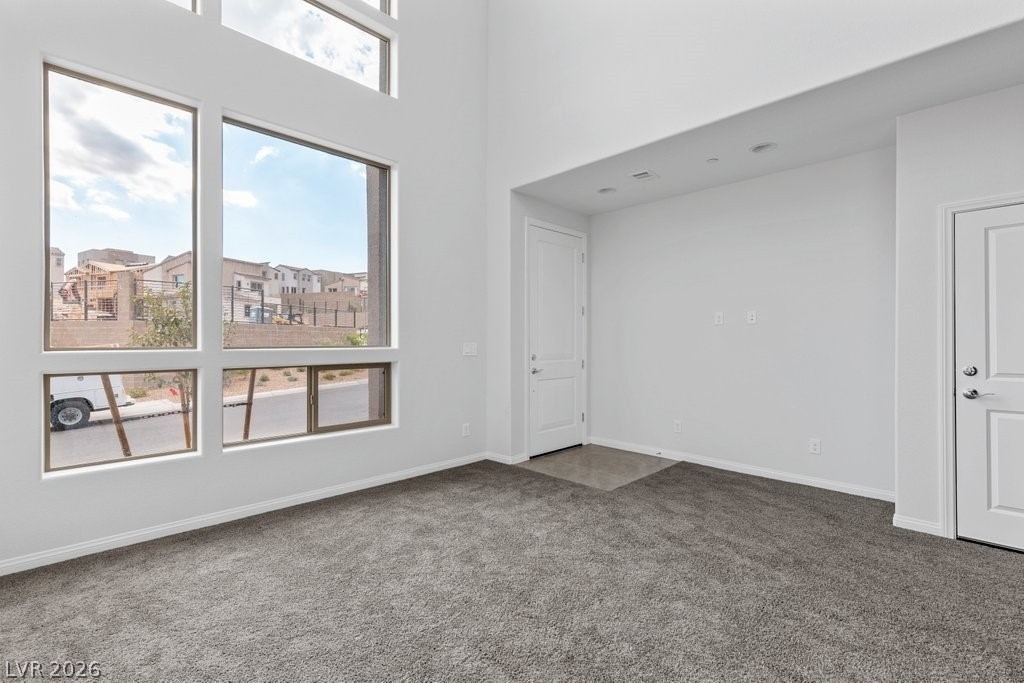 11636 Golden Oriole Avenue - Photo 2