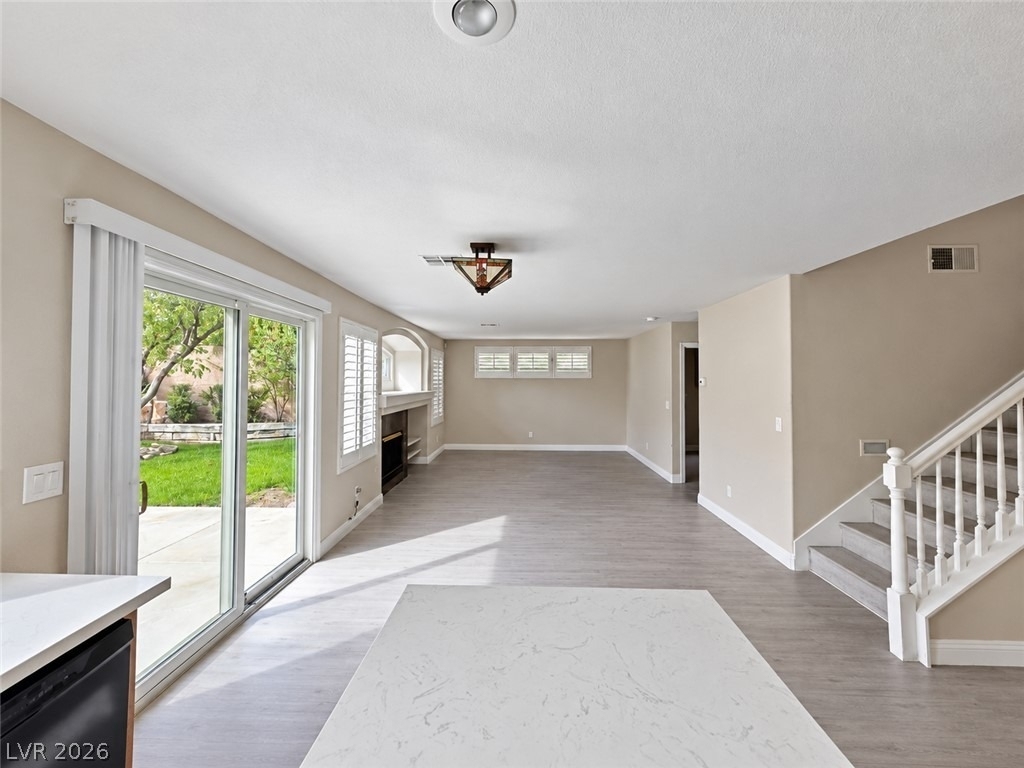 10349 Hunters Meadow Avenue - Photo 4