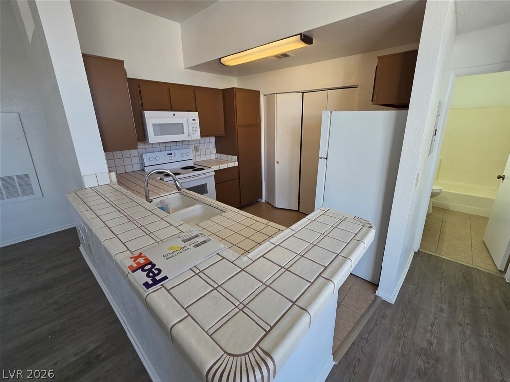3150 Soft Breezes Drive - Photo 16