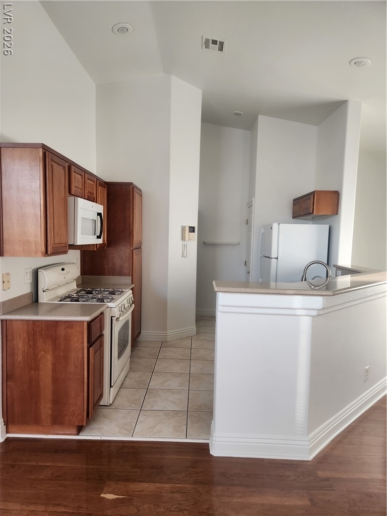 3213 Regal Swan Place - Photo 5