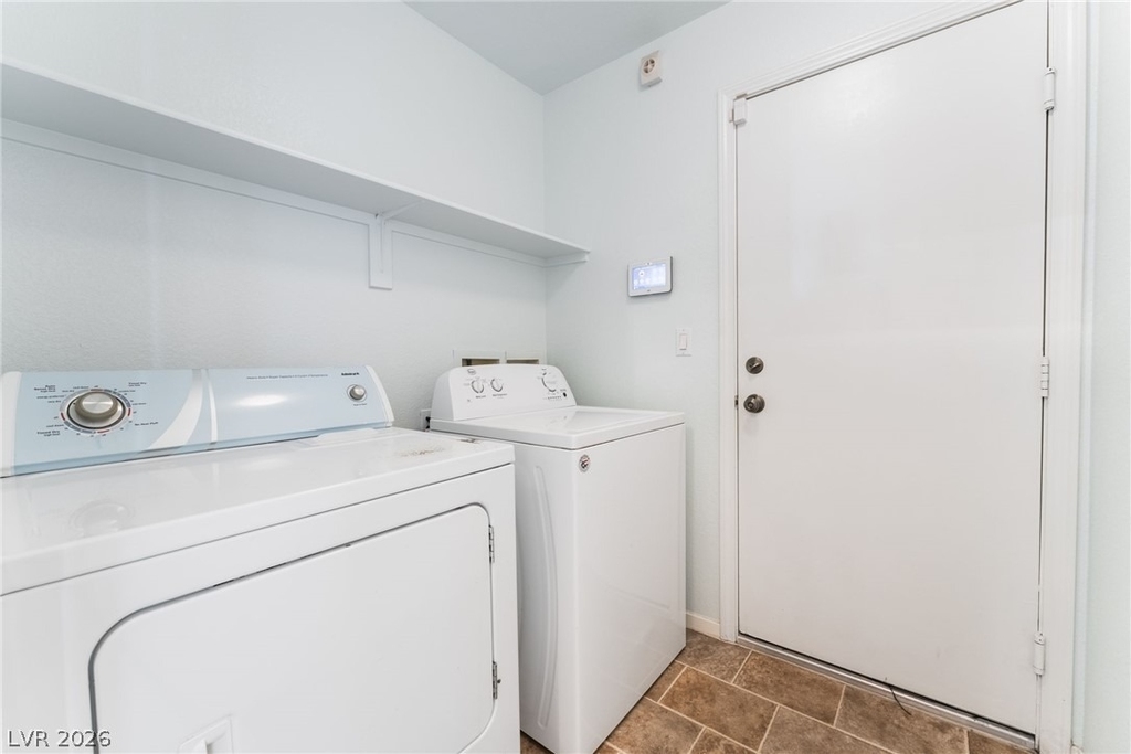 2128 Starline Meadow Place - Photo 43