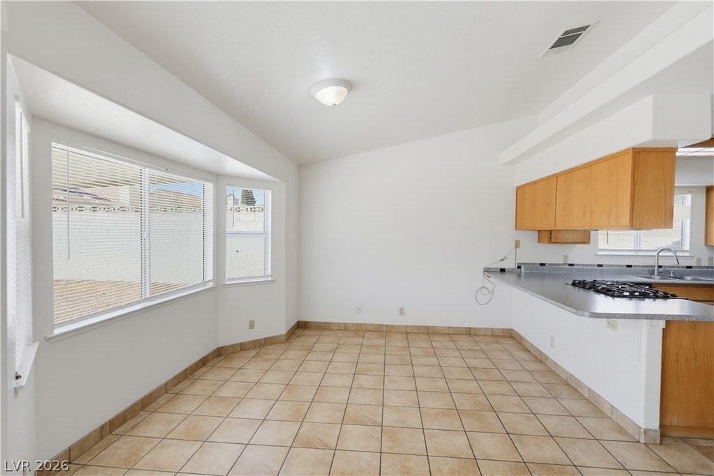 5025 Golfridge Drive - Photo 6