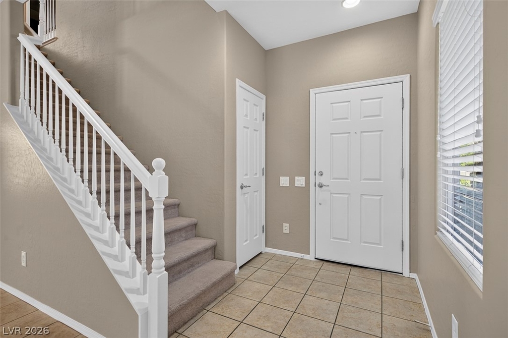 10721 Arusha Avenue - Photo 9