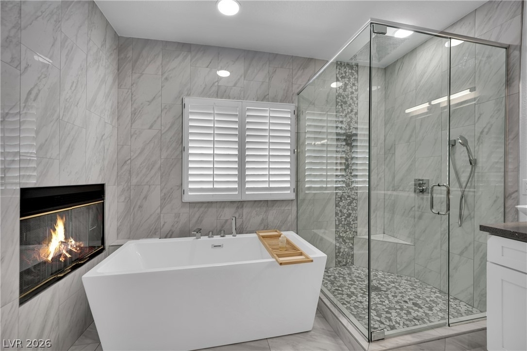 8121 Sunset Cove Drive - Photo 29