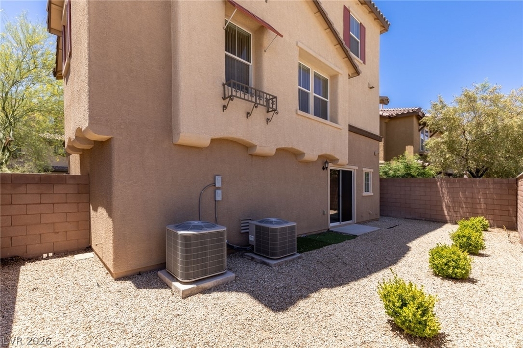 10408 Wildflower Gully Street - Photo 45