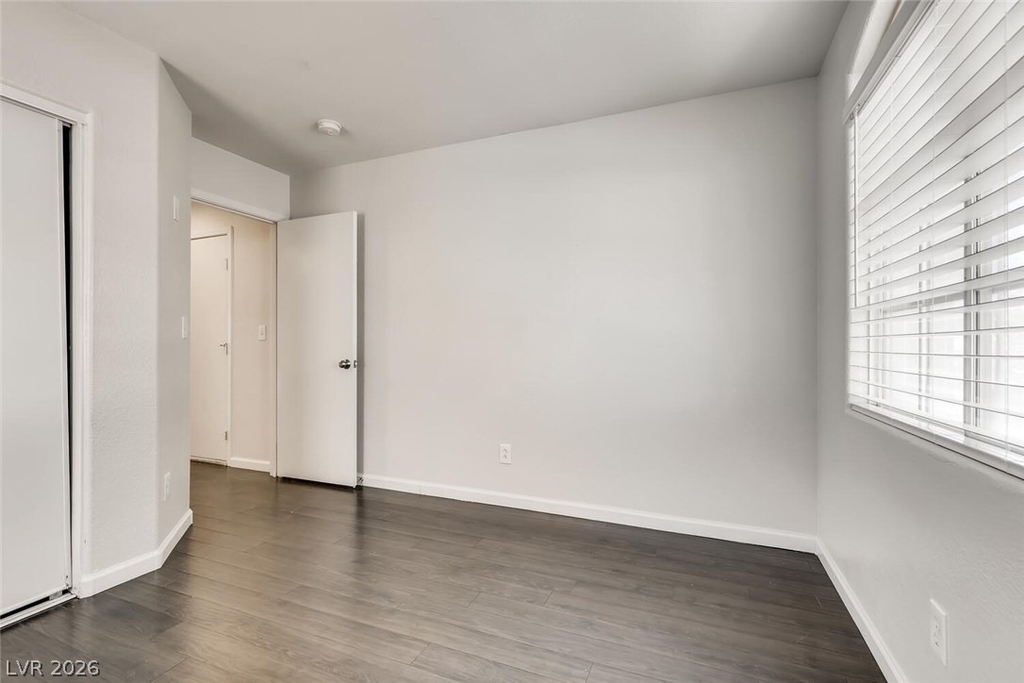 427 Regal Robin Way - Photo 17