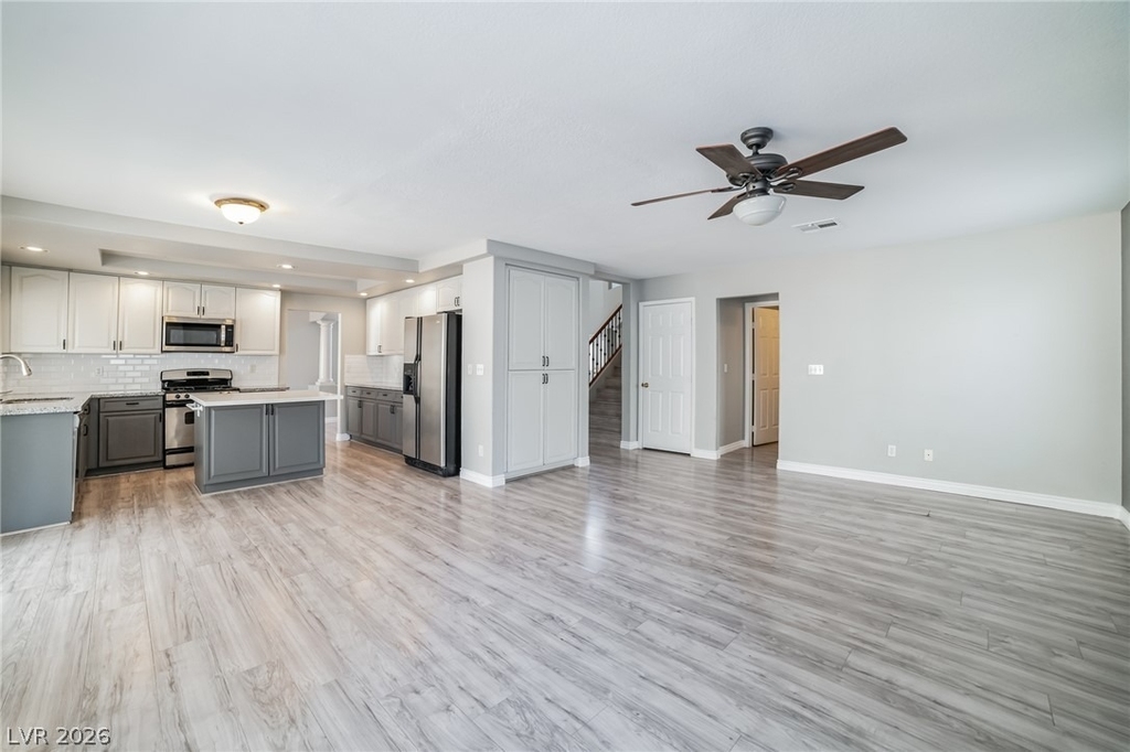 8413 Chinook Candy Court - Photo 12