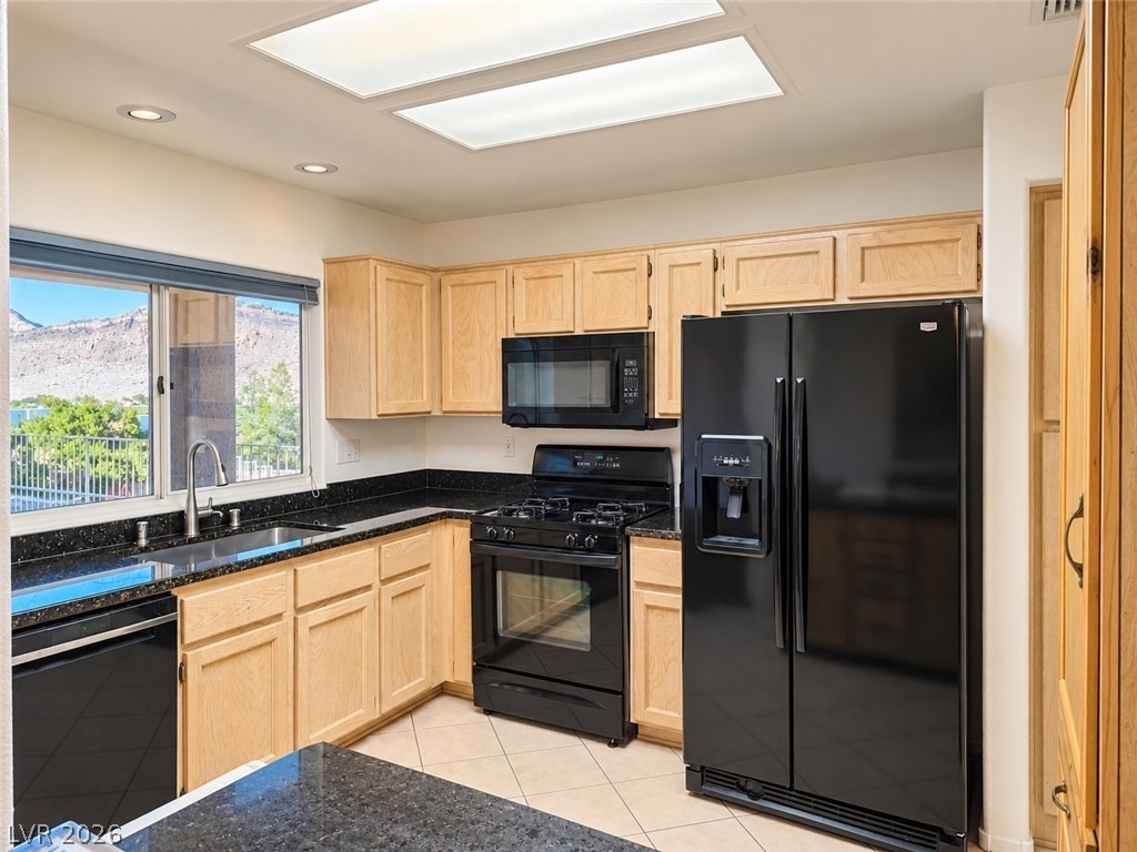 2763 Faiss Drive - Photo 3