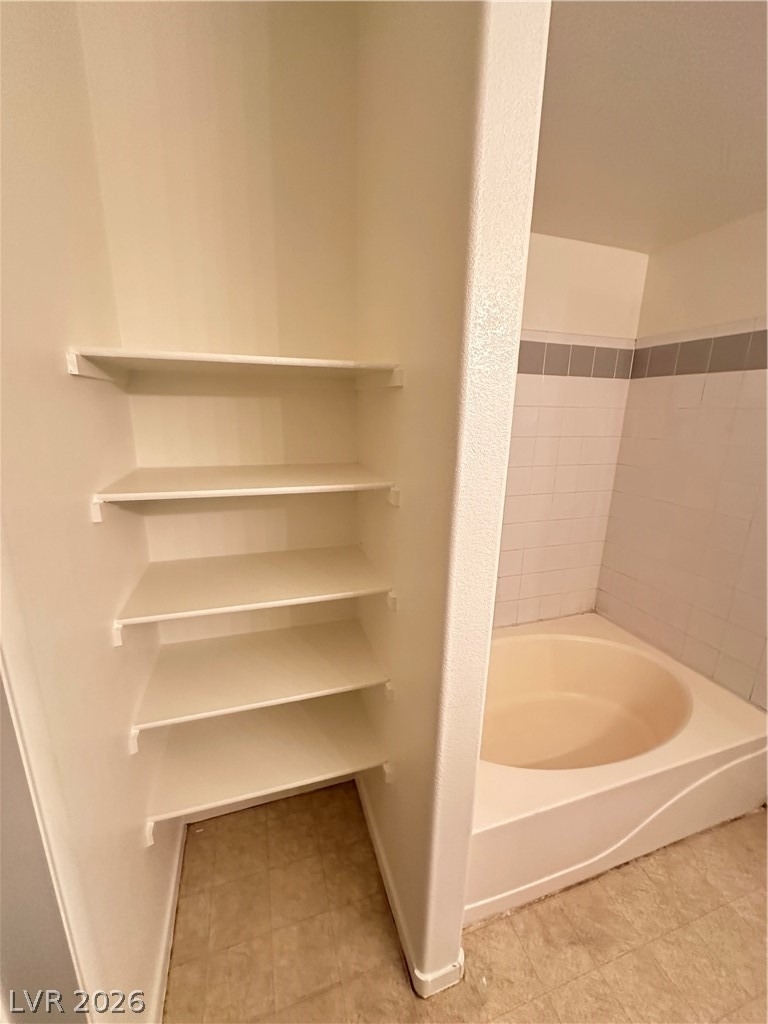 7413 W Russell Road - Photo 12