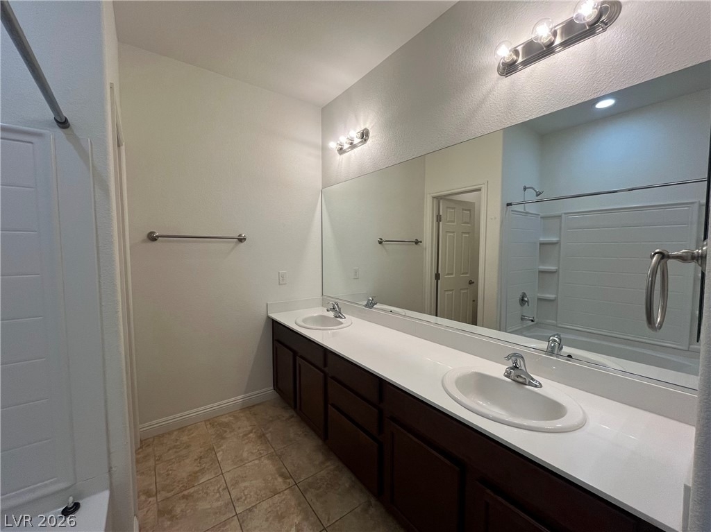 7584 Nicklin Street - Photo 13