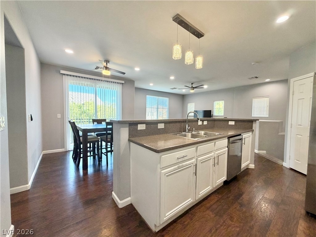 6153 Pine Desert Avenue - Photo 5