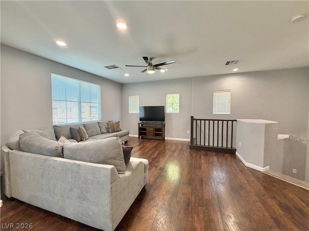 6153 Pine Desert Avenue - Photo 8