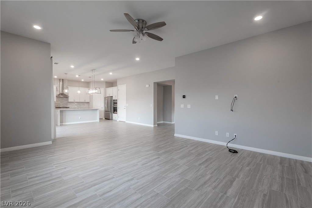 12385 Valley Chase Avenue - Photo 8