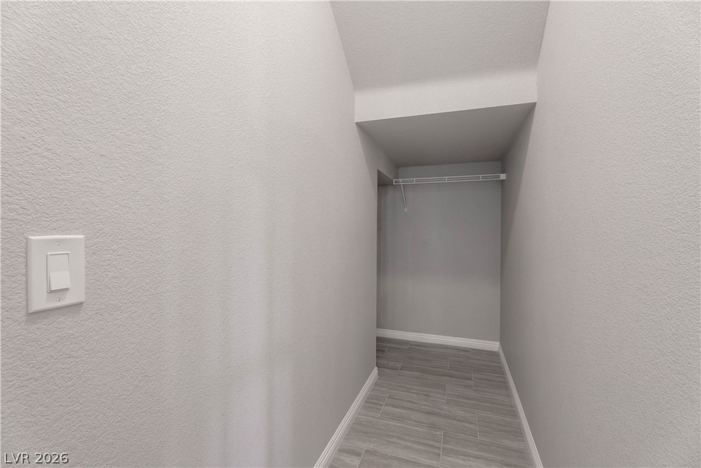 12385 Valley Chase Avenue - Photo 19
