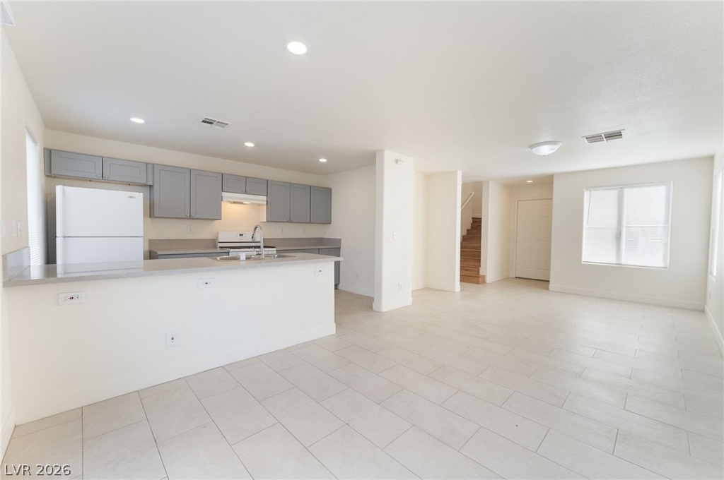 2137 Tierra Del Verde Street - Photo 9