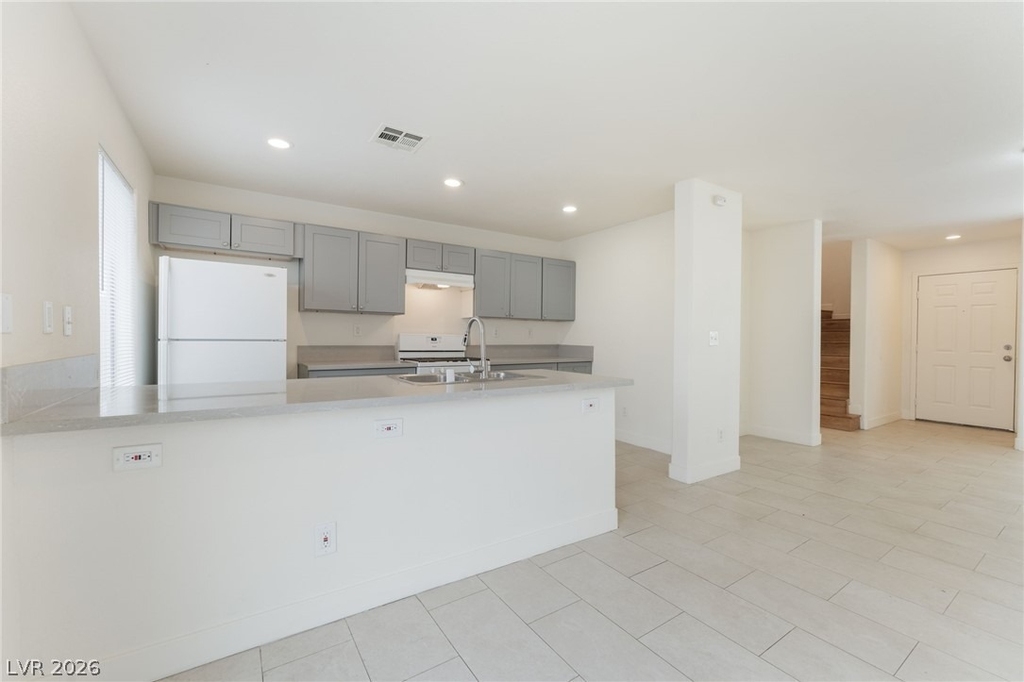2137 Tierra Del Verde Street - Photo 11