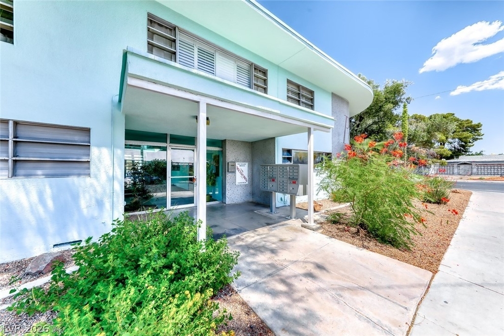 1700 Rexford Drive - Photo 1