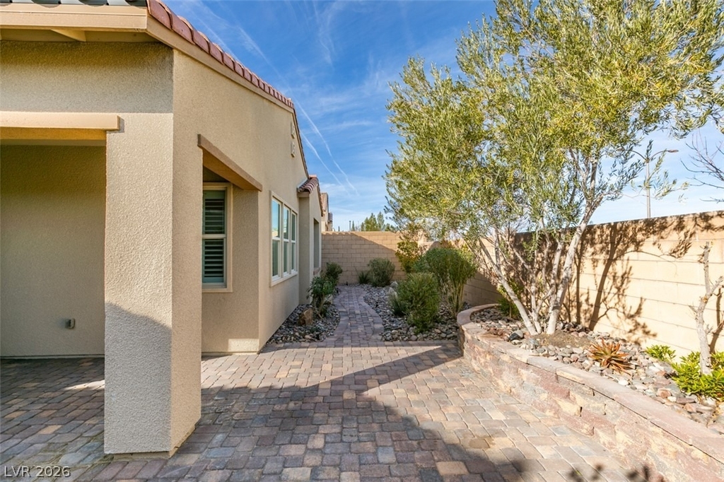 9876 Outer Hebrides Avenue - Photo 40