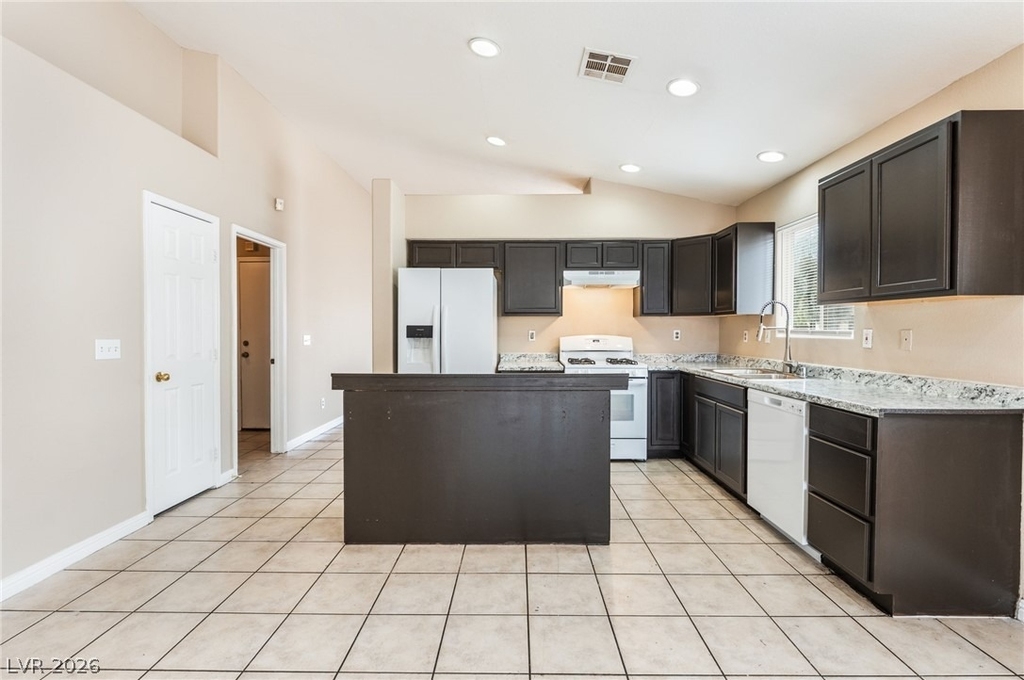 4910 Athens Bay Place - Photo 10