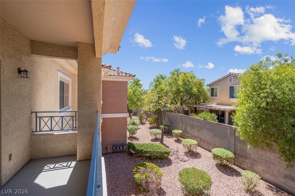353 Amber Pine Street - Photo 42
