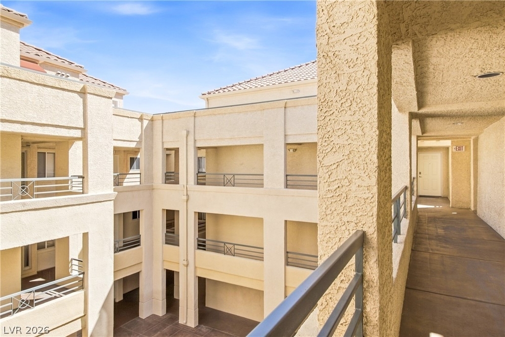210 E Flamingo Road - Photo 17