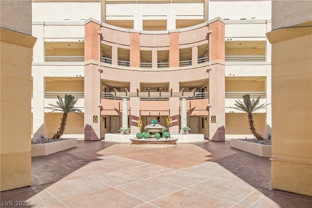 210 E Flamingo Road - Photo 18