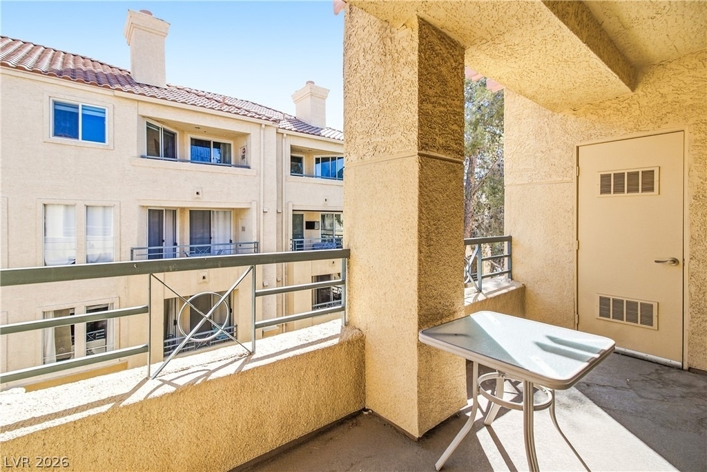 210 E Flamingo Road - Photo 15