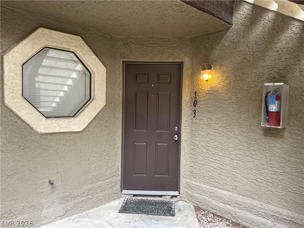 5030 S Rainbow Boulevard - Photo 16
