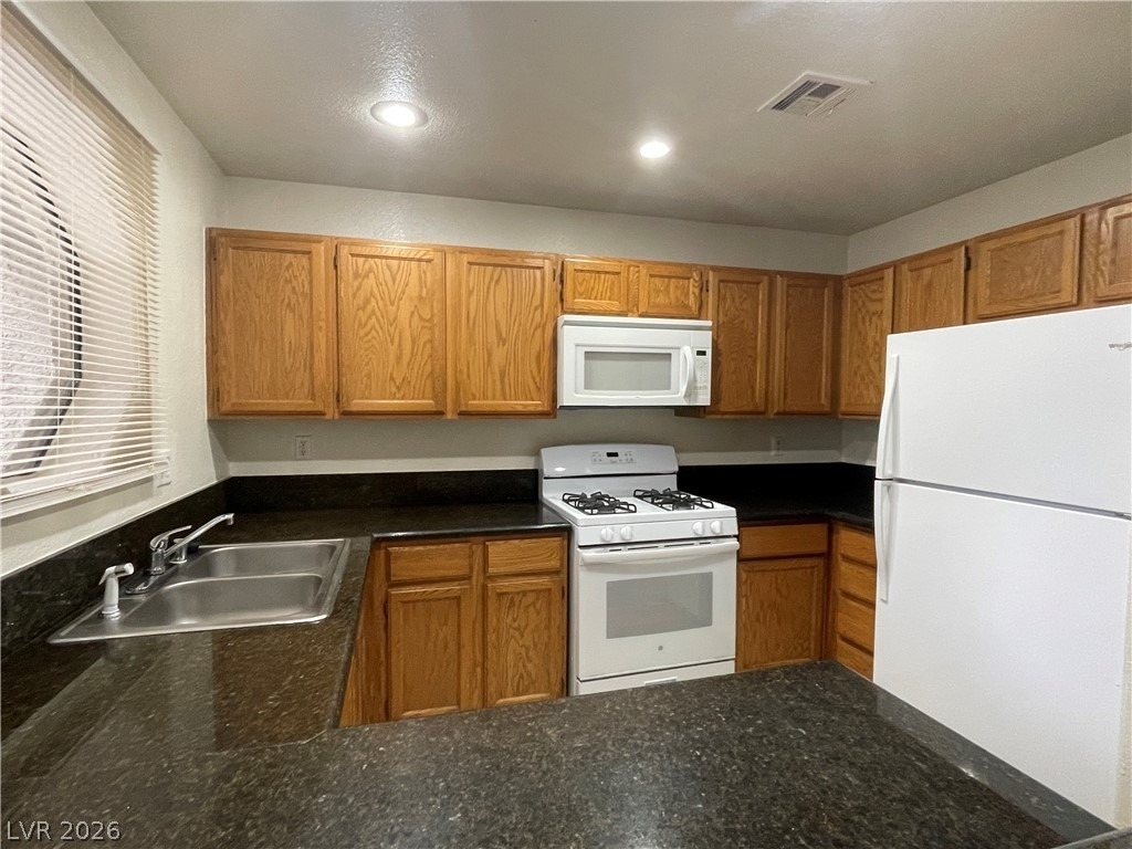 5030 S Rainbow Boulevard - Photo 1