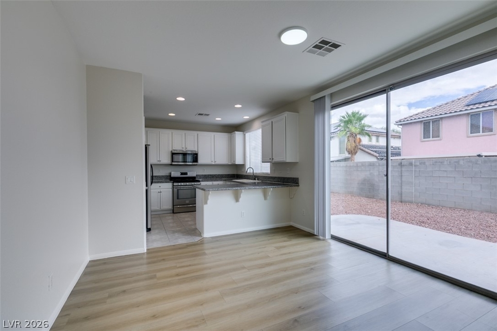 5512 Grand Rapids Street - Photo 8